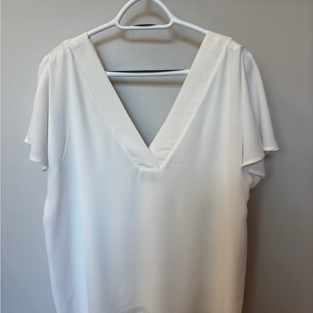 Babaton White V-Neck Flutter Sleeve Blouse
